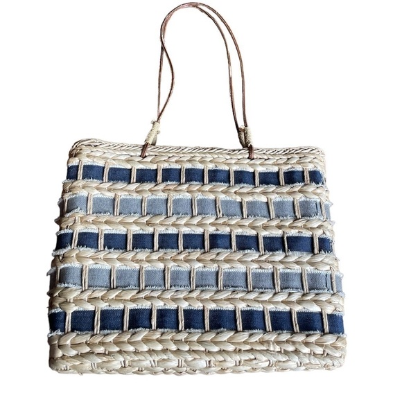 Vintage Aldo Corn Husk and Denim Purse - Picture 2 of 8